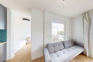 Modernes Studio-Apartment mit stilvoller Möblierung – 60528 Niederrad, Frankfurt am Main – Vorschaubild 4