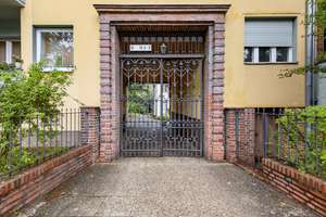 KLEINOD IN FEINSTER LAGE: Nur 5 min. vom Roseneck / Altbaucharme frisch kernsaniert zum Erstbezug! – Hundekehlestraße 18B, 14199 Schmargendorf, Berlin – Vorschaubild 5
