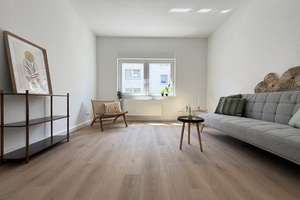Modernisierte bezugsfreie  wunderschöne 2- Zimmerwohnung mit Terrasse in Remscheid *Provisionsfrei* – Die vollständige Adresse der Immobilie erhältst du vom Anbieter., 42859 Zentralpunkt, Remscheid – Vorschaubild 4