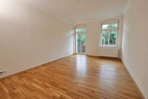 NÄHE BÜRGERPARK PANKOW - MIT FAHRSTUHL -  2 BALKONE, PARKETTBODEN, HOHE DECKEN & NEUES BAD – Schönholzer Str. 7 aa, 13187 Pankow (Ortsteil), Berlin – Vorschaubild 6