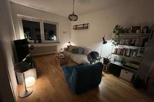 TEXT LESEN!  - TEILZEIT-WOHNUNG Möblierte 2-Zimmer-Wohnung in Ehrenfeld (Do–So) – Die vollständige Adresse der Immobilie erhältst du vom Anbieter., 50825 Neuehrenfeld, Köln – Vorschaubild 2