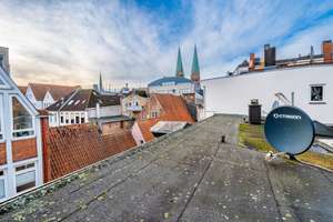 Lübeck I Aufgeteiltes Zinshaus mit Gewerbe und Wohneinheiten auf Altstadt-Insel mit Dachterrasse – Die vollständige Adresse der Immobilie erhältst du vom Anbieter., 23552 Innenstadt, Lübeck – Vorschaubild 6