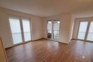 Einbauküche, ruhige 3-Zimmer-Wohnung – Kötzschenbroder Straße 25, 1139 Mickten, Dresden – Vorschaubild 2