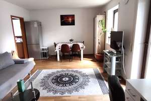 Schöne 2-Zimmer-Wohnung im Alt-Perlach direkt von Eigentümer – Die vollständige Adresse der Immobilie erhältst du vom Anbieter., 81737 Altperlach, München – Vorschaubild 3