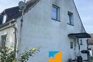 "Platz für Ideen – Doppelhaushälfte mit Charme und großem Grundstück in Negast" – Nordvorpommern (Kreis) – Vorschaubild 1