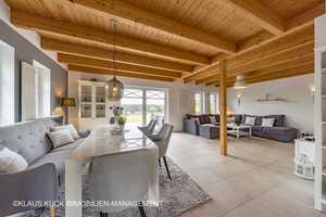 Provisionsfrei für Käufer: ELEGANZ-STIL-EXKLUSIVITÄT. Traumhaftes Einfamilienhaus mit Carport – Friesland (Kreis) – Vorschaubild 19