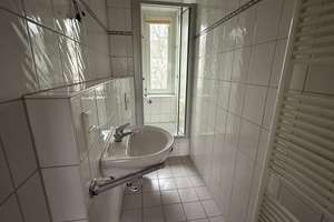 Modernes Laminat / 2. OG / sonniger Balkon - Bad mit Dusche + Fenster ! – Richard-Wagner-Straße 60, 9119 Kappel, Chemnitz – Vorschaubild 20