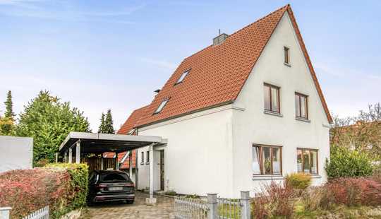 Bild von Großzügiges Wohnen in Rönnebeck: Saniertes und modernes Einfamilienhaus mit Carport in ruhiger Lage