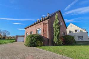Charmantes Einfamilienhaus mit Wintergarten und gepflegtem Garten 
in angenehmer Wohnlage von Mönch – Die vollständige Adresse der Immobilie erhältst du vom Anbieter., 41238 Giesenkirchen-Nord, Mönchengladbach – Vorschaubild 25