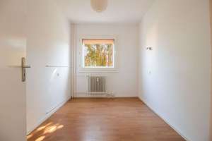Vielseitige 4-Zimmer-Wohnung mit modernisiertem Wohngefühl in Charlottenburg – Die vollständige Adresse der Immobilie erhältst du vom Anbieter., 10589 Charlottenburg, Berlin – Vorschaubild 2
