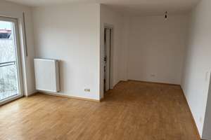 Gepflegte 2-Zimmer Wohnung im 2. OG in Erlangen Süd  – Willy-Brandt-Straße 6, 91052 Röthelheimpark, Erlangen – Vorschaubild 5
