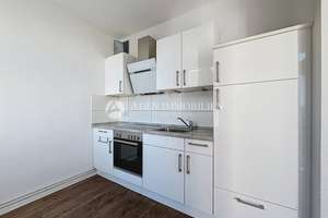 Im Samariterviertel! 1-Zi. Altbauwohnung, Balkon + EBK! – Pettenkoferstr. 32, 10247 Friedrichshain, Berlin – Vorschaubild 14