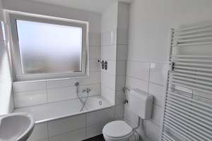 Ruhige 2-Zimmer-Wohnung mit Balkon im 4. OG in Köln – Auf dem Streitacker 28, 51149 Gremberghoven, Köln – Vorschaubild 12
