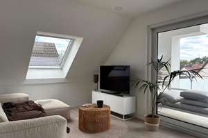 Moderne 4-Zimmer-Dachgeschosswohnung mit Loggia, TG-Stellplatz & Wallbox - Energieklasse A+ – Spessartstraße 36, 63128 Dietzenbach – Vorschaubild 2