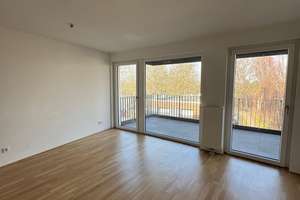 Schöne 2 Zimmerwohnung mit besonderem Flair! – Innsbrucker Str. 81, 28215 Weidedamm, Bremen – Vorschaubild 2