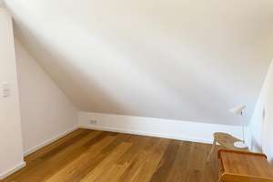 Haus im Haus - Helle moderne Maisonettewohnung in Top-Lage mit TG-Stellplatz – Die vollständige Adresse der Immobilie erhältst du vom Anbieter., 22525 Stellingen, Hamburg – Vorschaubild 17