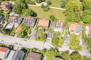 Direkt am grünen Zamilapark: Geräumige DHH auf idealem Südgrundstück in begehrter Wohnlage – München – Vorschaubild 28