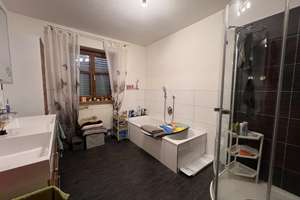 Gepflegtes 1 Fam. Haus m. Baugrundstück u. Halle – Die vollständige Adresse der Immobilie erhältst du vom Anbieter., 94491 Hengersberg – Vorschaubild 12