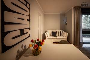 MÖBLIERT: Modern möbliertes Apartment mit großem Balkon im Herzogpark – Die vollständige Adresse der Immobilie erhältst du vom Anbieter., 81925 Herzogpark, München – Vorschaubild 2