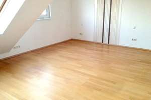 Dachgeschosswohnung in ruhiger Lage | Balkon & Stellplatz – Die vollständige Adresse der Immobilie erhältst du vom Anbieter., 50733 Nippes (Ortsteil), Köln – Vorschaubild 10