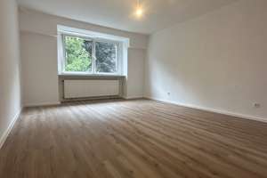 Helle 4-Zimmer-Wohnung im Dachgeschoss – modernisiert, ca. 104 m² – Königsbergerstr. 38, 42277 Oberbarmen, Wuppertal – Vorschaubild 21