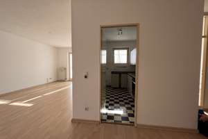 Vermietete 3-Zimmer-Wohnung im Kollhoff-Juwel – Eosanderstr. 18, 10587 Charlottenburg, Berlin – Vorschaubild 2