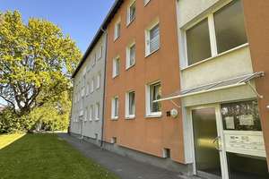 Sparen und genießen: Wärmedämmung und sanierte Balkone! – Imbuschweg 55, 45327 Katernberg, Essen – Vorschaubild 1