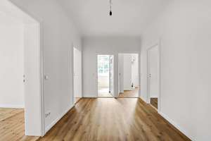 Viel Raum zum Wohlfühlen: Sanierte 5-Zimmer-Wohnung in Köpenick – Die vollständige Adresse der Immobilie erhältst du vom Anbieter., 12557 Köpenick, Berlin – Vorschaubild 2