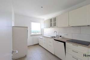 Fast barrierefrei 2 Zimmer Penthousewohnung mit Alpenblick! ca 67 m² mit großem Süd-Balkon & Garage – Die vollständige Adresse der Immobilie erhältst du vom Anbieter., 81243 Aubing-Süd, München – Vorschaubild 4