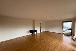Sofort verfügbare Doppelhaushälfte mit Garten in ruhiger Wohnlage von Nürnberg-Brunn – Die vollständige Adresse der Immobilie erhältst du vom Anbieter., 90475 Brunn, Nürnberg – Vorschaubild 9