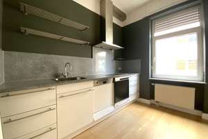 WUNDERSCHÖNER STILALTBAU I 117 QM I 4,5 ZIMMER I BALKON I PKW STELLPLATZ I ZENTRALE LAGE I GARTEN – 60431 Ginnheim, Frankfurt am Main – Vorschaubild 13