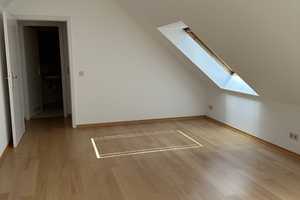 schicke sonnige 4-Raum-Maisonetten-Wohnung zu vermieten – Stieglitzweg 9, 39110 Magdeburg – Vorschaubild 16
