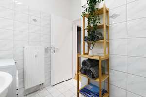 Liebevoll eingerichtet 1 Zimmerwohnung mit idyllischer Terrasse – Die vollständige Adresse der Immobilie erhältst du vom Anbieter., 10437 Prenzlauer Berg, Berlin – Vorschaubild 11