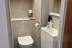 Gepflegte 4-Zimmer-Eigentumswohnung mit modernisiertem Duschbad/WC in bevorzugter Lage – Geschwister-Scholl-Straße 12, 91058 Schönfeld, Erlangen – Vorschaubild 8