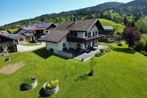BERGBLICK - WEITLÄUFIG - NATURVERBUNDEN
Zweifamilienhaus in Saulgrub-Wurmansau – Garmisch-Partenkirchen (Kreis) – Vorschaubild 3