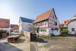 Charmantes Fachwerkjuwel mit großzügigen Grundstück und vielseitigen Möglichkeiten – 60388 Bergen-Enkheim, Frankfurt am Main – Vorschaubild 2