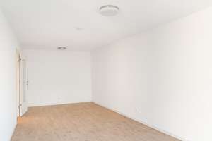 AIGNER - Modernisiertes Apartment in Giesing – ideal zur Selbstnutzung oder Kapitalanlage – Die vollständige Adresse der Immobilie erhältst du vom Anbieter., 81549 Balanstraße-West, München – Vorschaubild 2