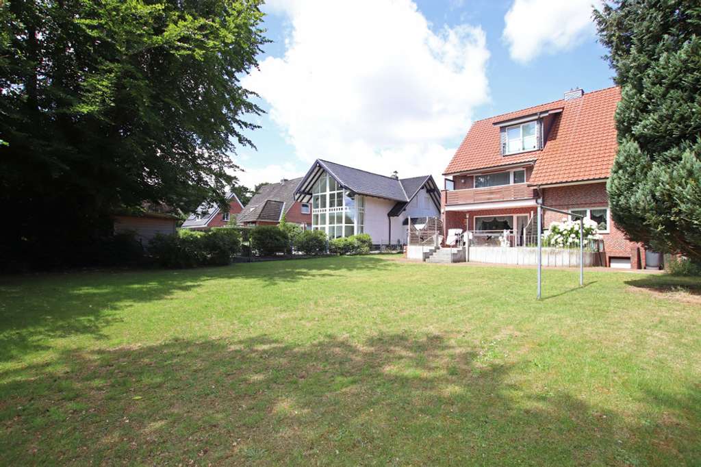 Immobilie in Bad Schwartau - „Hochwertig modernisiertes Wohnhaus in Bad Schwartau: Viel Platz und Komfort für die ganze Familie.“ - Bild 3