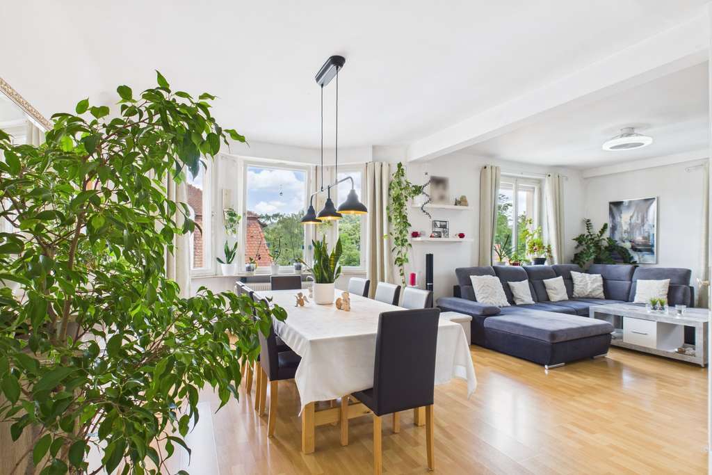 Immobilie in Schwäbisch Gmünd - Die Wohnung wird im Angebotsverfahren ausgeschrieben - Bild 0