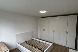 Kernsanierte 4-Zi.-Wohnung | Vollmöbliert | 2 Balkone | Aufzug | 5 Min. zur U5 | München-Neuperlach – Gerhart-Hauptmann-Ring 20, 81737 Neuperlach, München – Vorschaubild 8