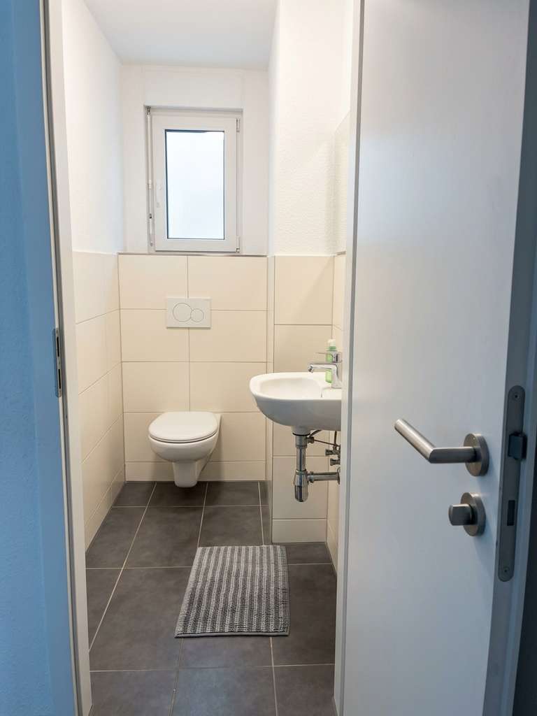 Immobilie in Neckartenzlingen - Neuwertiges 6-Zimmer Haus in Neckartenzlingen - Bild 3