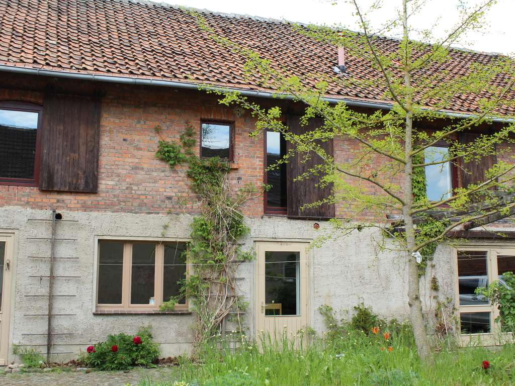 Immobilie in Wanzleben-Börde -  Ehemaliger Dreiseithof in Bottmersdorf - Bild 2