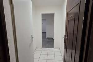 Ruhige Anbauwohnung renoviert mit neuer Einbauküche – Taunusstr. 35, 51105 Humboldt/Gremberg, Köln – Vorschaubild 1