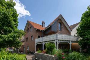 Charmantes 3-Häuser-Ensemble & Baugrundstück im Herzen von Südkirchen mit idyllischem Gartenparadies – Die vollständige Adresse der Immobilie erhältst du vom Anbieter., 59394 Nordkirchen – Vorschaubild 2