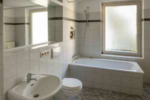 Altbaucharme in begehrter Lage – 2-Zimmer-Wohnung mit individuellem Gestaltungspotenzial – 10405 Prenzlauer Berg, Berlin – Vorschaubild 6
