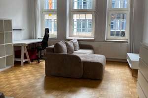 Zentrale Wohnung in der Innenstadt mit Einbauküche