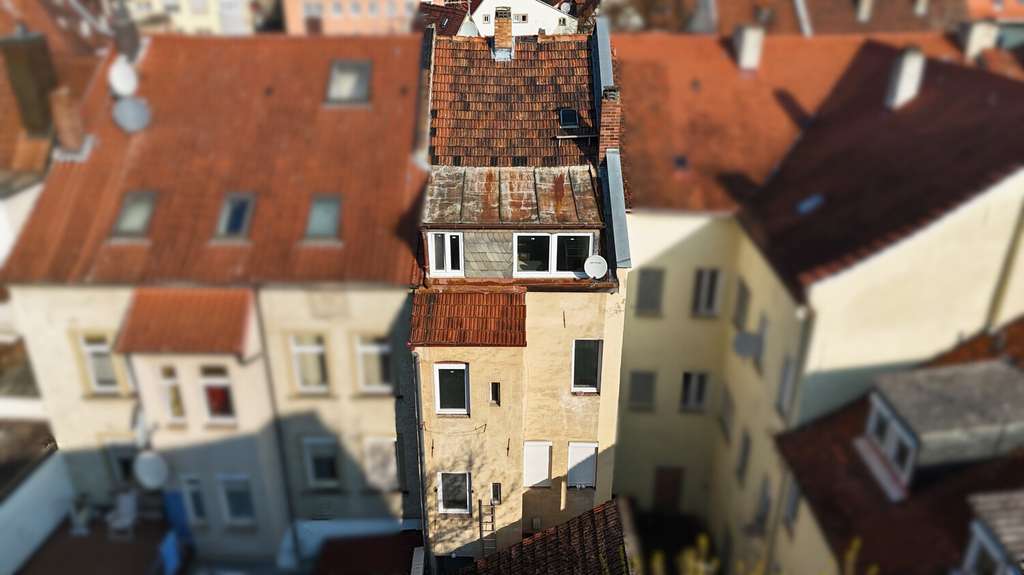 Immobilie in Kitzingen - Mehrfamilienhaus in zentraler Innenstadtlage von Kitzingen - Bild 2