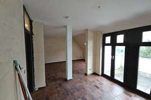 Günstig:  Wohnung drei Zimmer,Kü.,Die., Bad 1. Etage modernes Architektenhaus Beste Wohnlage – Die vollständige Adresse der Immobilie erhältst du vom Anbieter., 41179 Gladbach, Mönchengladbach – Vorschaubild 12