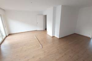 Traum-Wohnen mit 2 Balkons,hell,renoviert,Bad & Böden neu,perfekte Lage S-West,schöne Ausblicke,top! – Senefelder Strasse 88, 70176 Rosenberg, Stuttgart – Vorschaubild 10
