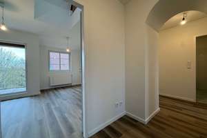 Großzügige, bezugsfreie 3-Zimmer-Maisonette-Dachgeschosswohnung mit Flair im charmanten Altbau! – Kurfürstenstraße 55, 12105 Mariendorf, Berlin – Vorschaubild 6